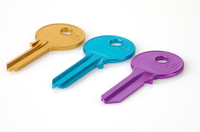 keys colors lock camping