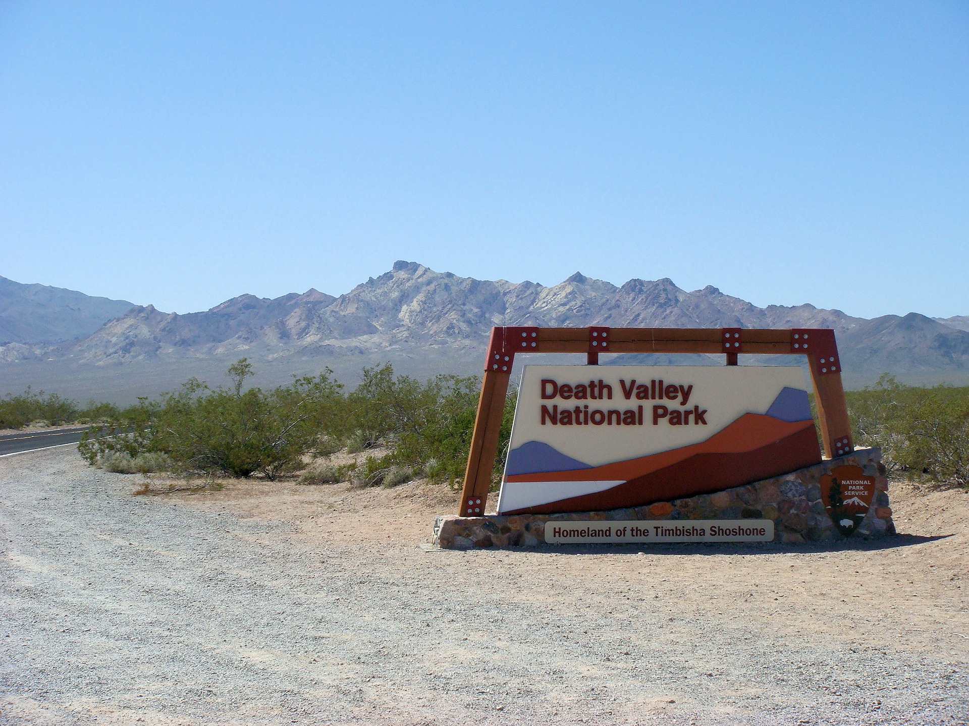 death valley national park entrance 