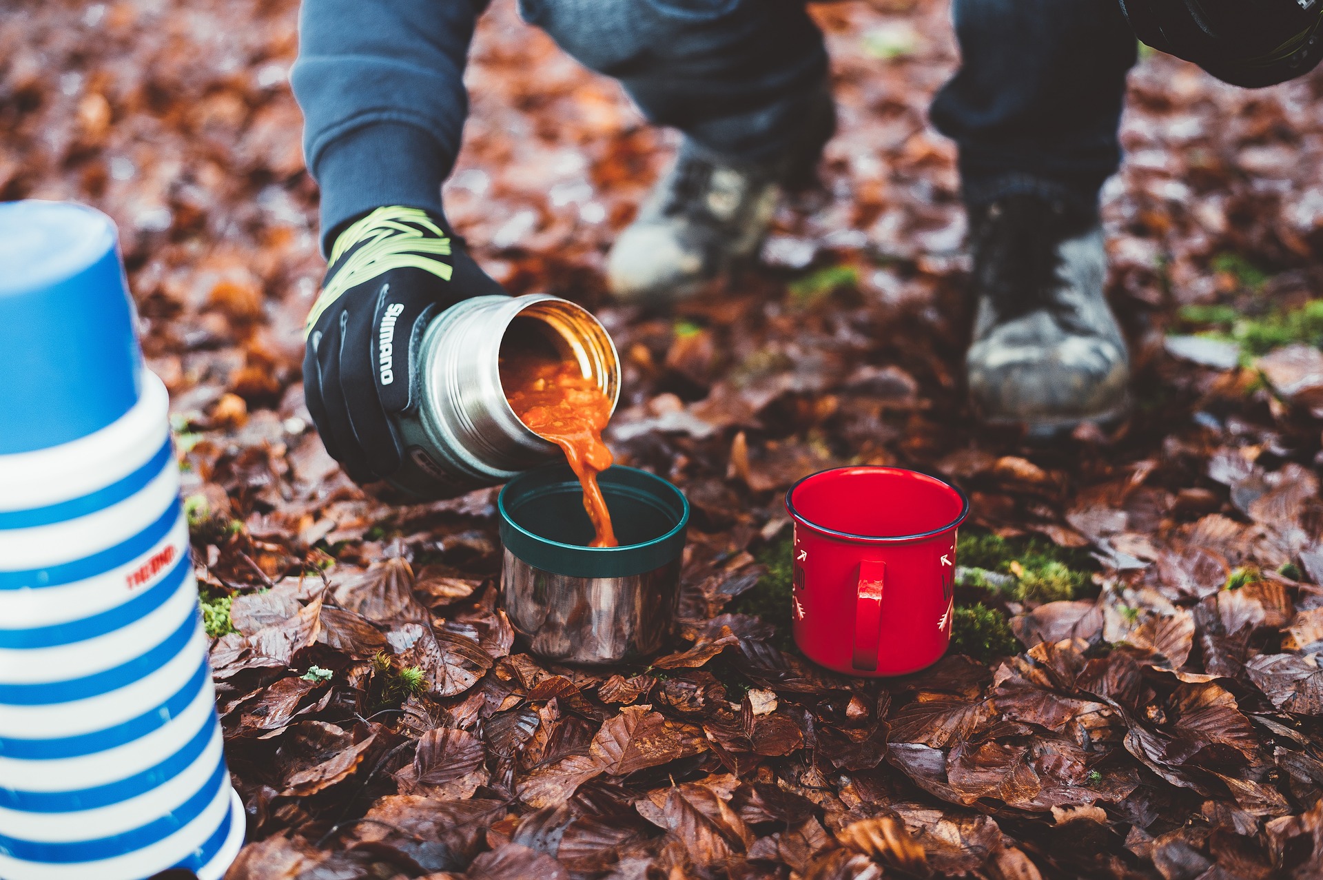 camping food stew thermos cooking 