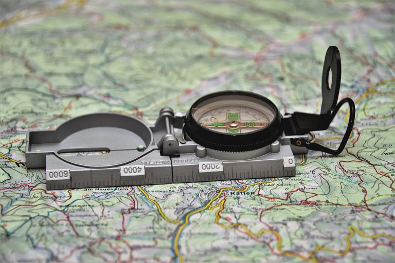 How To Use a Map and Compass to Find Your Way Out of Anywhere How To Use a Map and Compass to Find Your Way Out of Anywhere