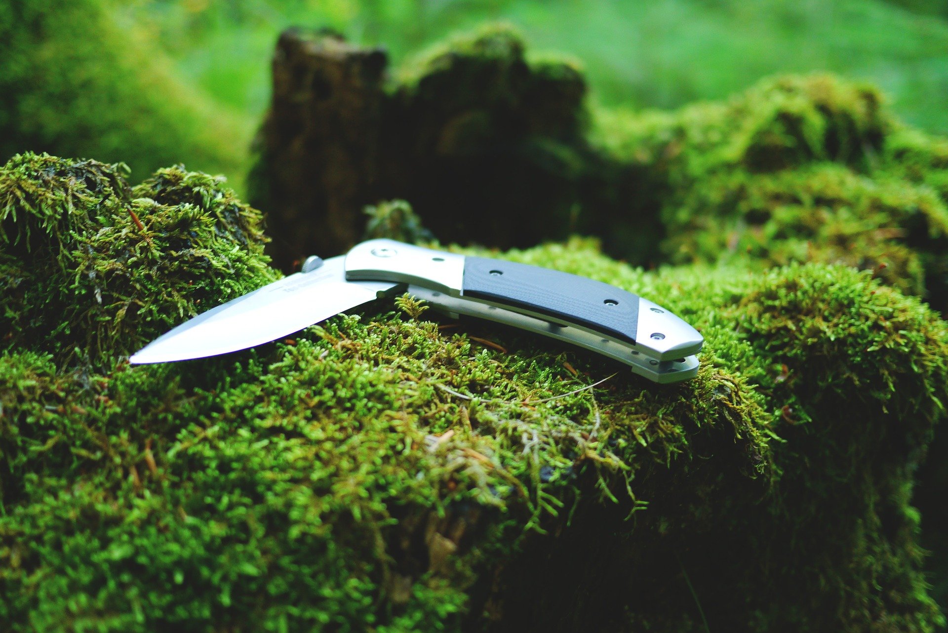 knife multitool lost hiking camping