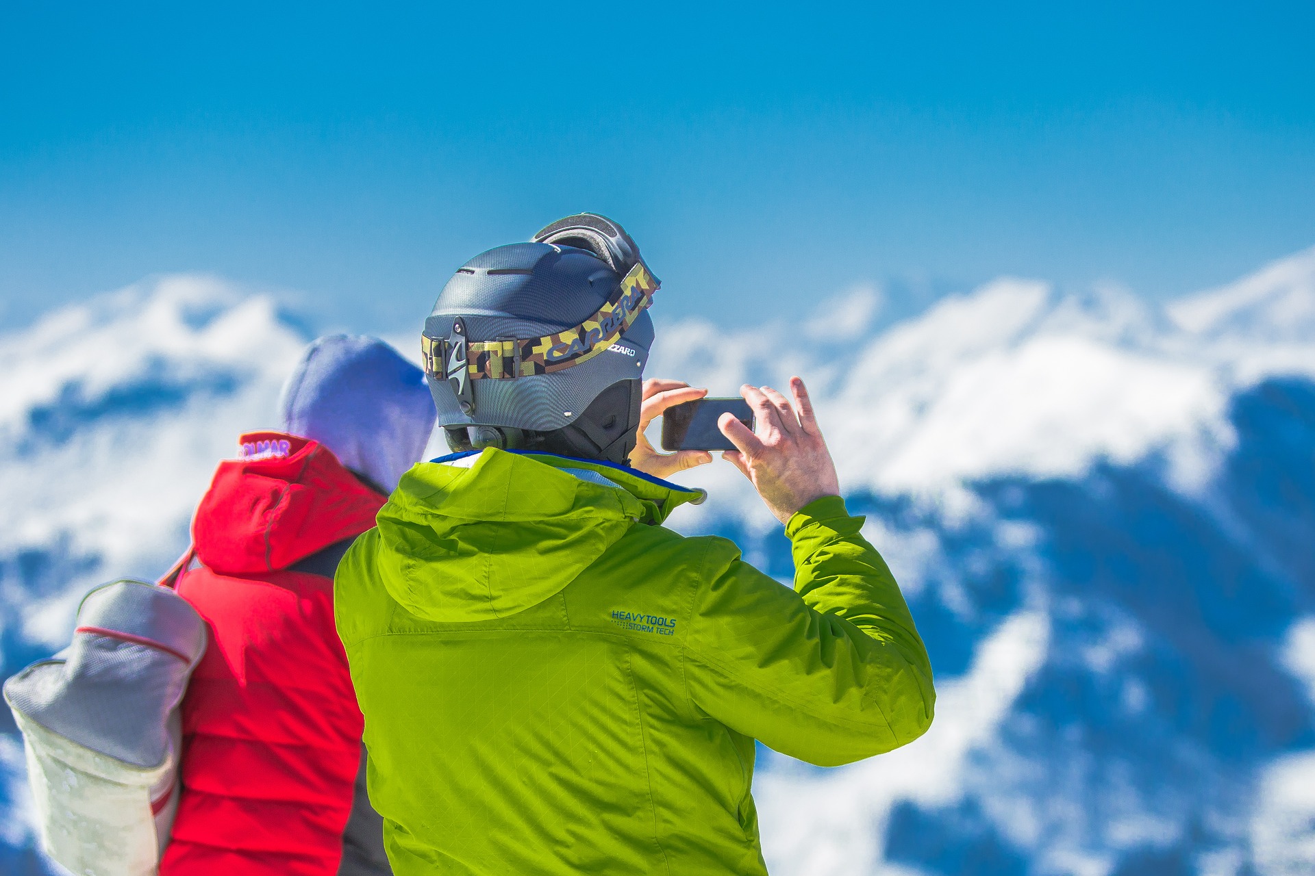 cell phone iPhone mountain snow winter