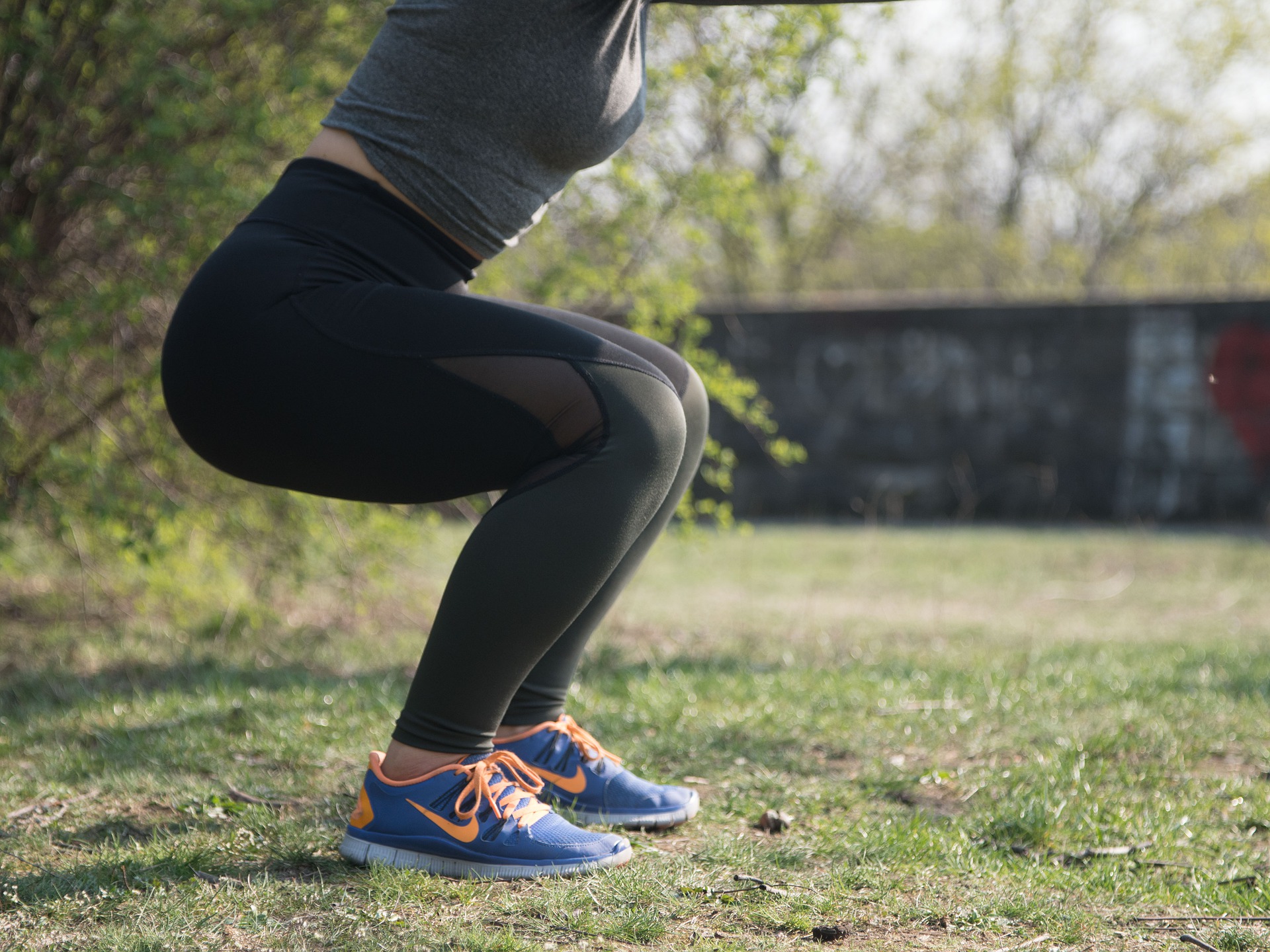 squats exercise pixabay