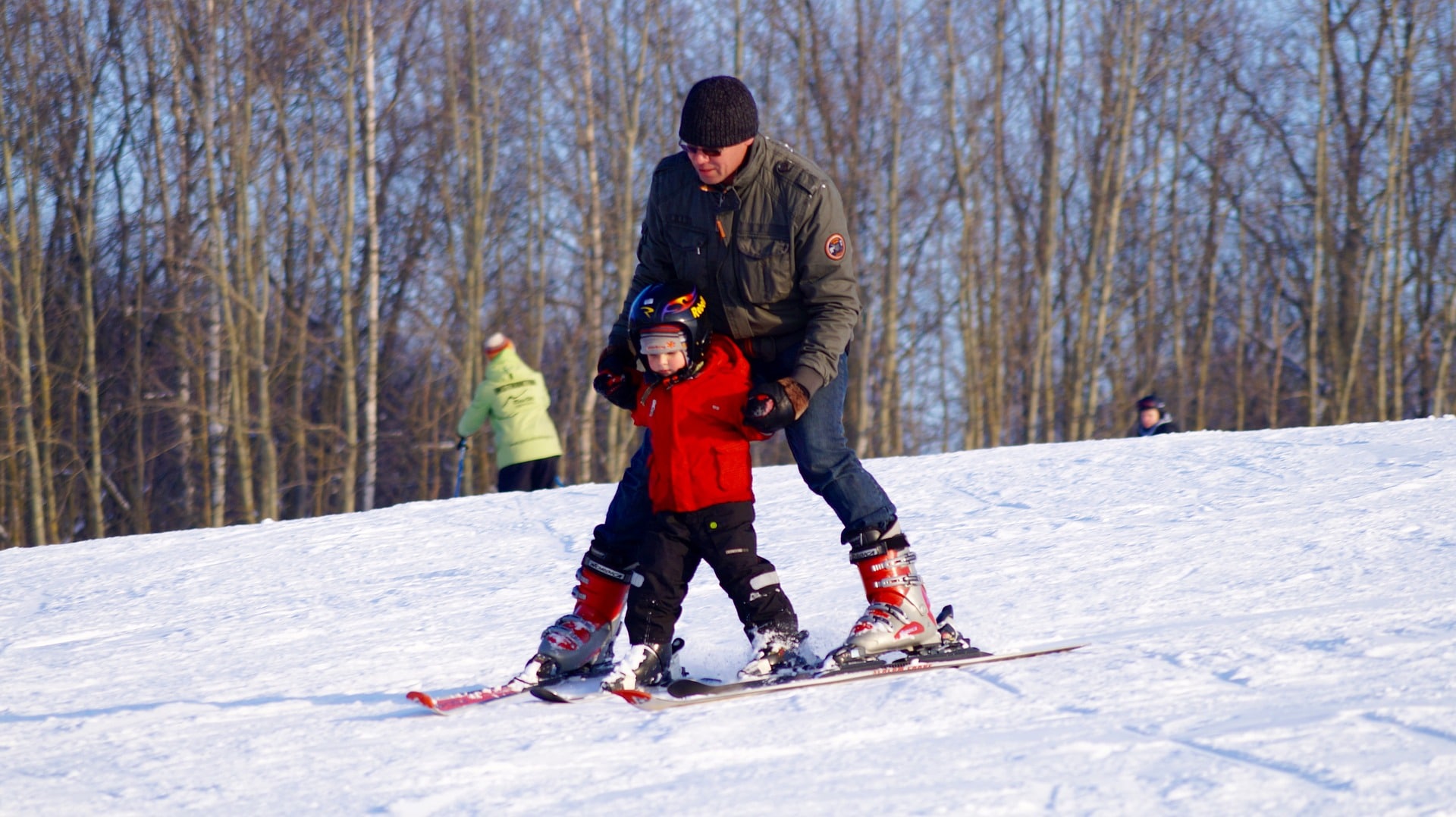 skiing kids children 