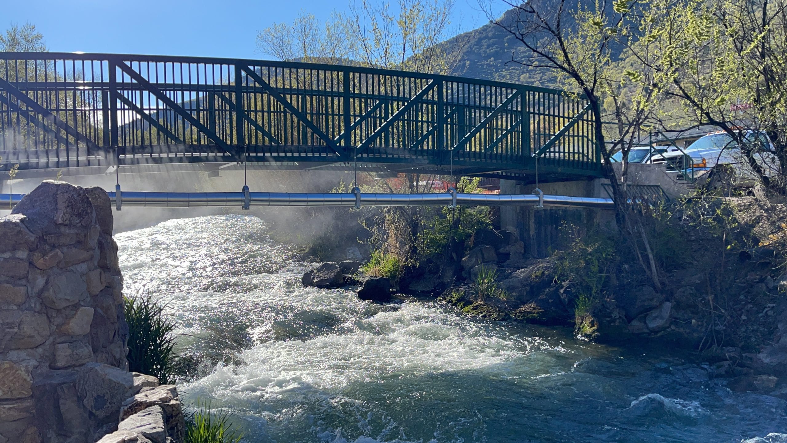 lava hot springs idaho river