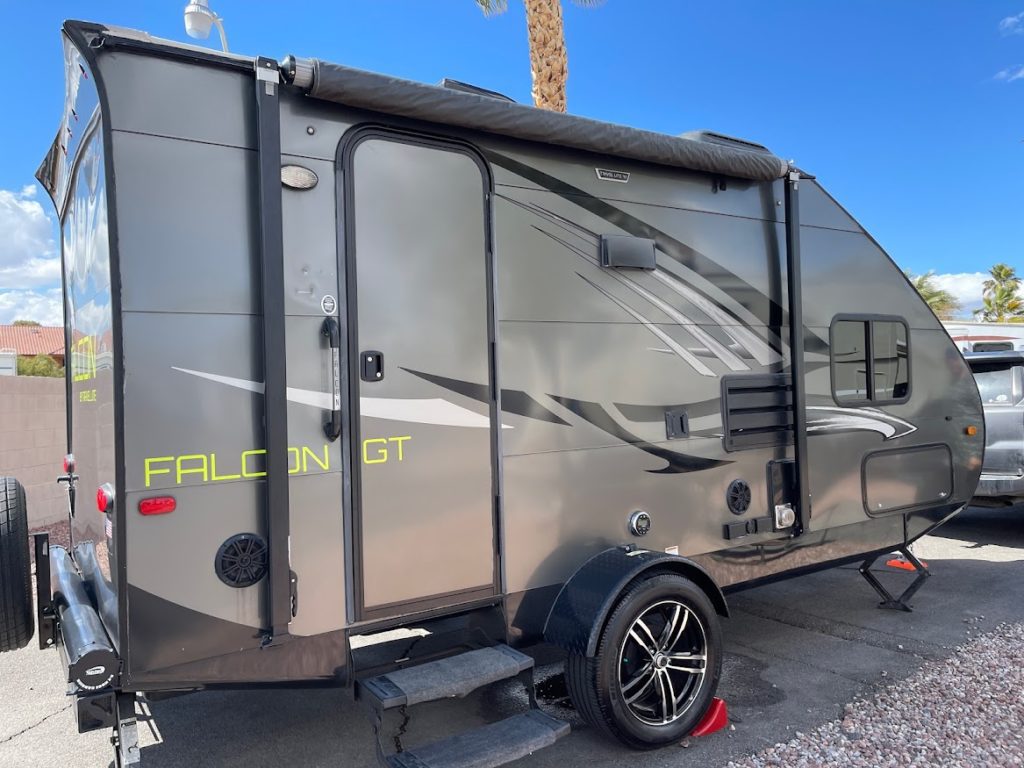 falcon camper las vegas