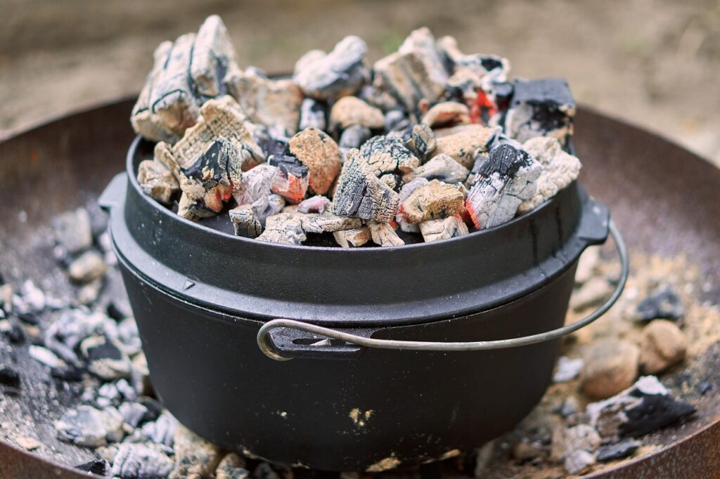 dutch oven camping